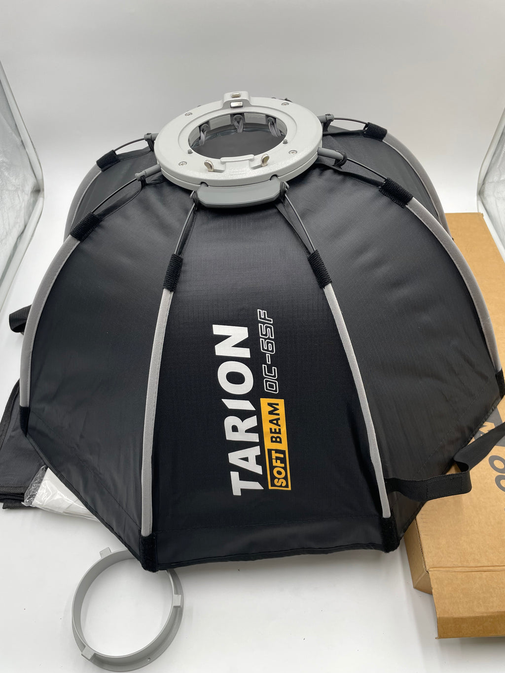 TARION SOFT BEAM OC-65F Quick-Fold Octagonal Softbox (65cm) with Bowens Mount